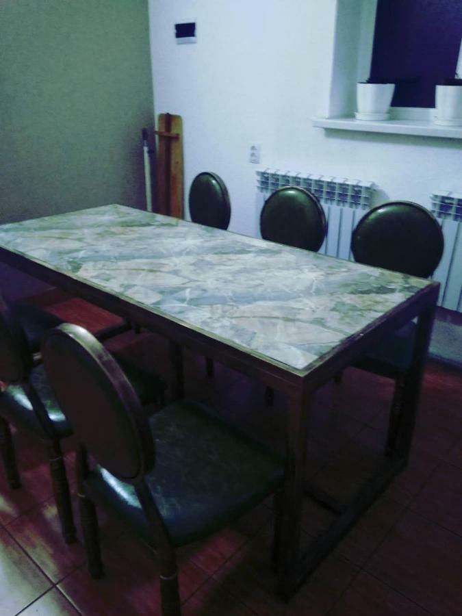 Saima Guest House Ош Екстер'єр фото